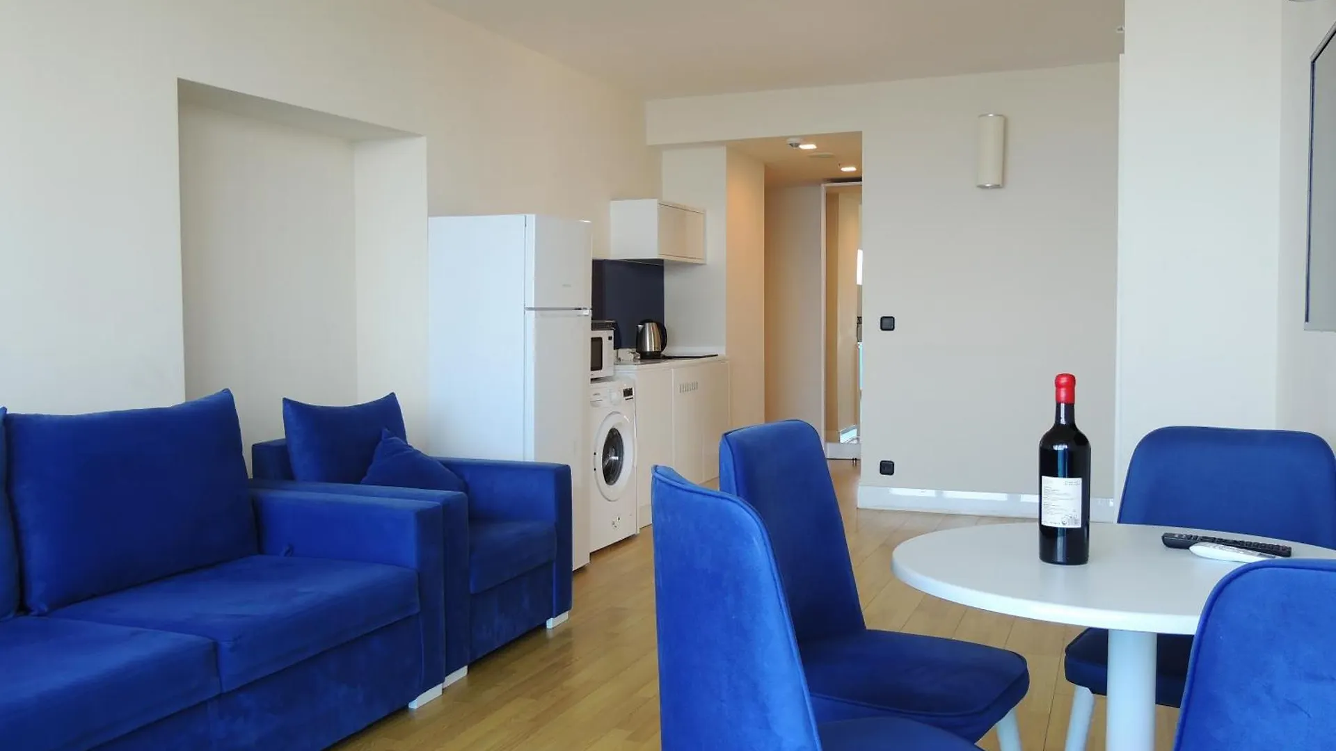Orbi City Apartments Sea View Батуми